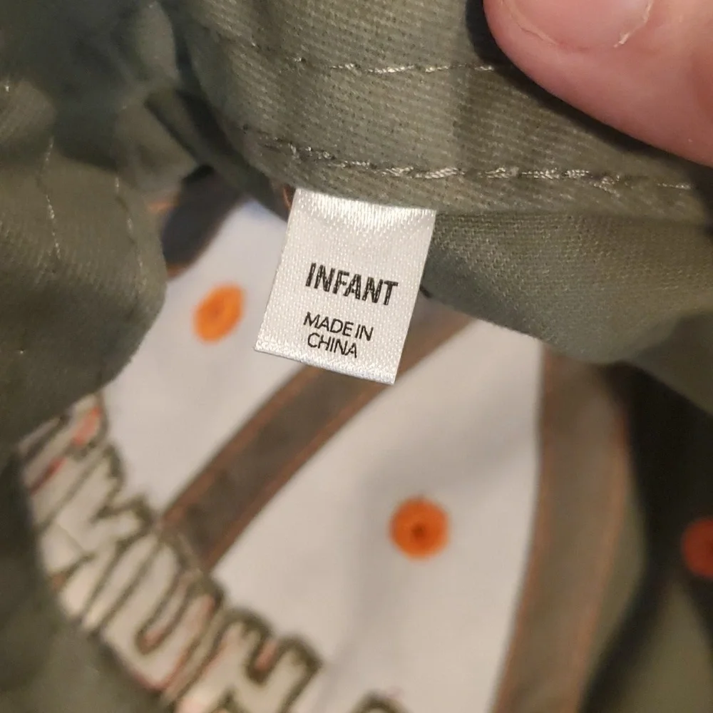 I Hunt For Hugs Hat